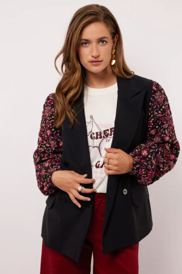 MYRHA BLAZER